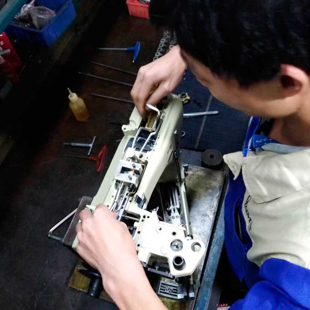 neoprene sewing machine
